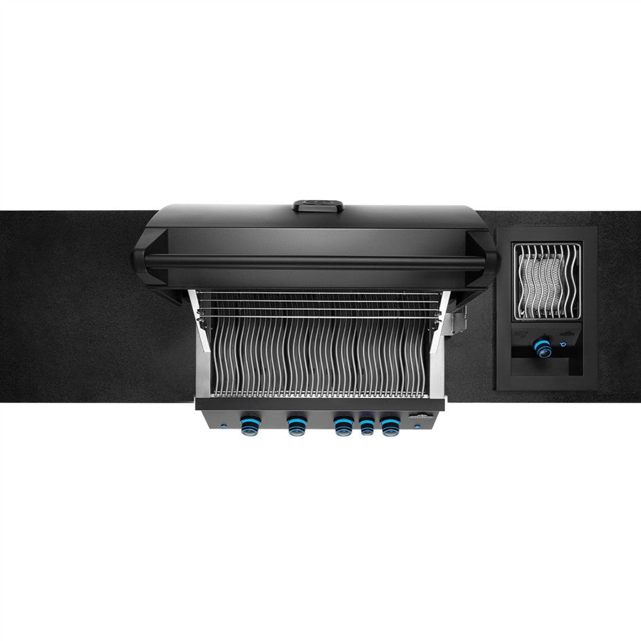 Napoleon Oasis 300 Built-In 32 Inch 700 Series Grill w/ Infrared Burner in Matte Black