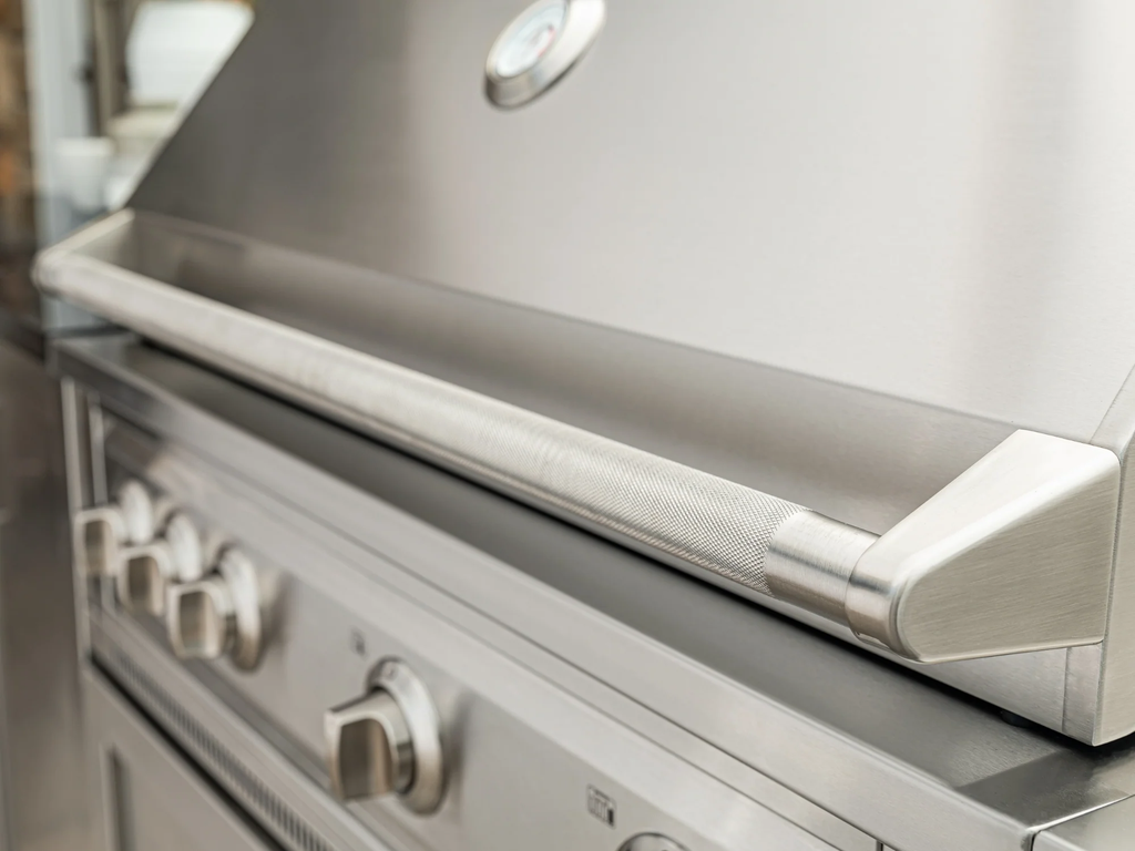 Signature Series 8-Piece Custom Outdoor Kitchen | 304 Stainless Steel with Shaker-Style Doors